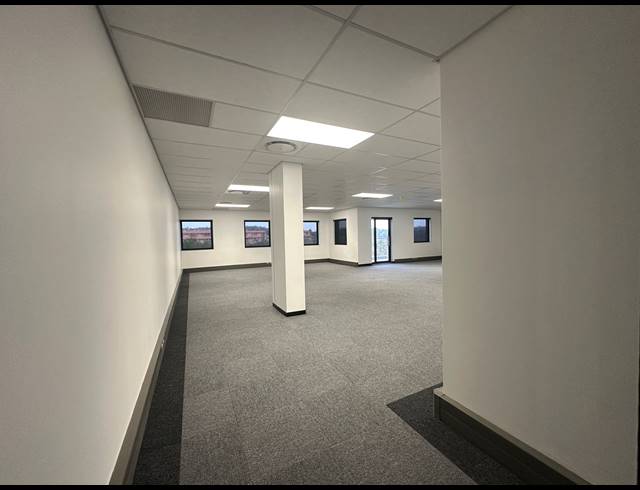 130M² CO-WORKING SPACE TO LET IN CENTURION CENTRAL